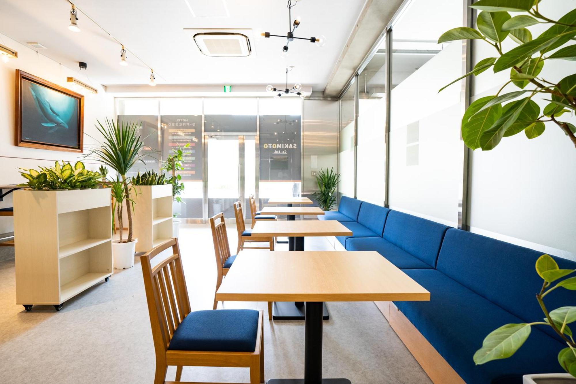 Отель S-Presso Namba Parks Street Осака Экстерьер фото